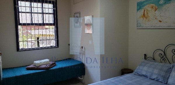 Casa à venda com 3 quartos, 201m² - Foto 21