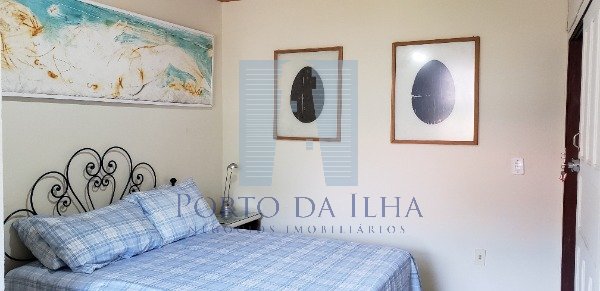 Casa à venda com 3 quartos, 201m² - Foto 22