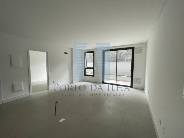 Apartamento à venda com 1 quarto, 52m² - Foto 2