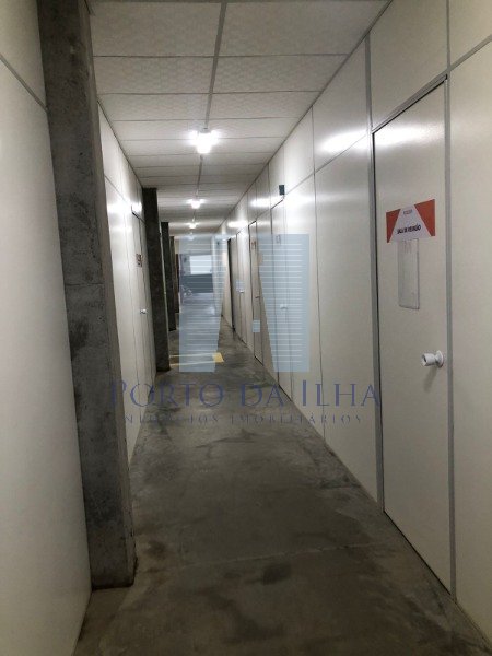 Depósito-Galpão-Armazém para alugar, 1401m² - Foto 7