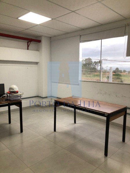 Depósito-Galpão-Armazém para alugar, 1401m² - Foto 10