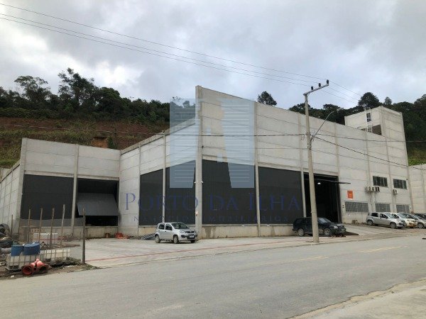 Depósito-Galpão-Armazém para alugar, 1401m² - Foto 1