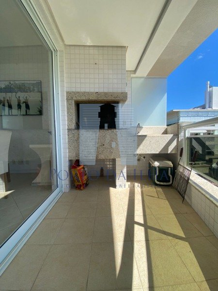 Apartamento à venda com 3 quartos, 141m² - Foto 13