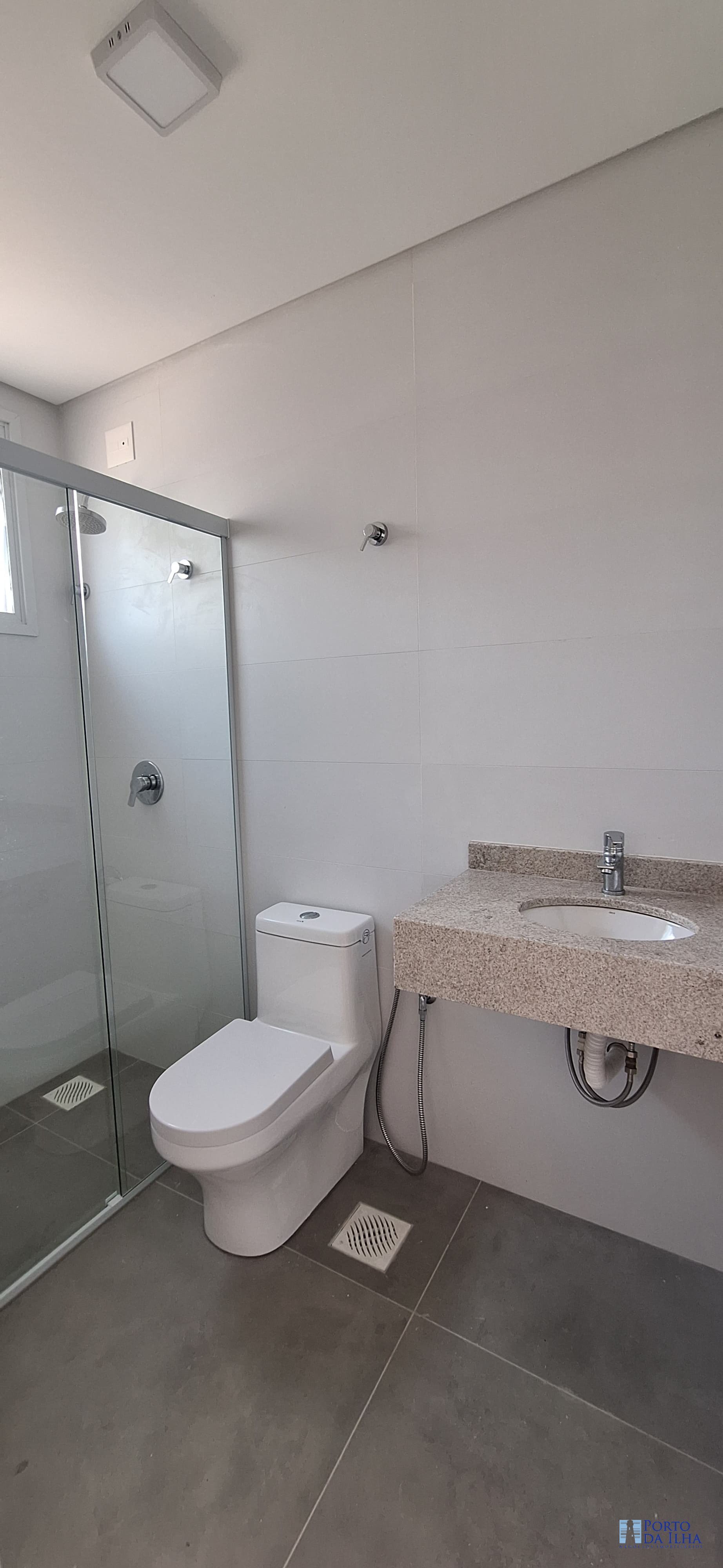 Apartamento para alugar com 3 quartos, 142m² - Foto 14