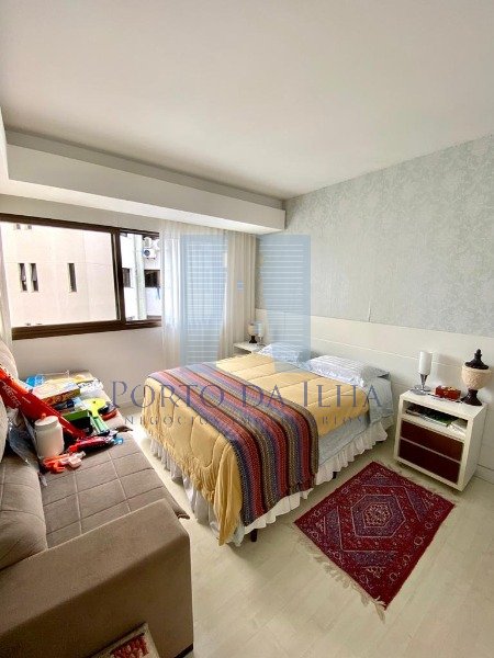 Apartamento à venda com 3 quartos, 283m² - Foto 12