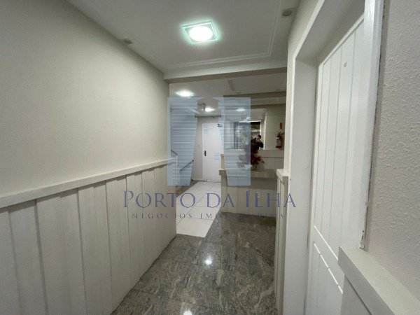 Apartamento à venda com 3 quartos, 138m² - Foto 26