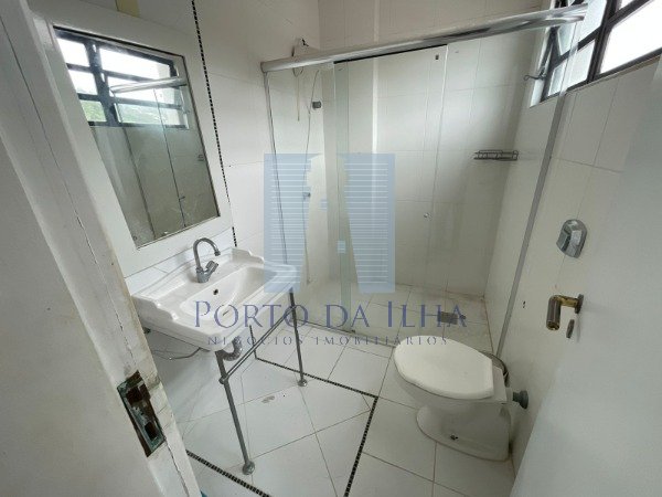 Apartamento à venda com 3 quartos, 138m² - Foto 9