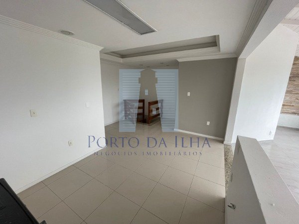 Apartamento à venda com 3 quartos, 138m² - Foto 17