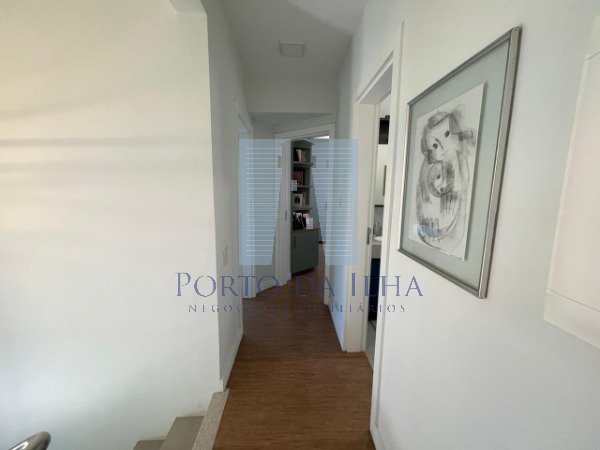 Casa de Condomínio à venda com 3 quartos, 144m² - Foto 13