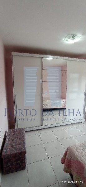 Casa de Condomínio à venda com 5 quartos, 262m² - Foto 14