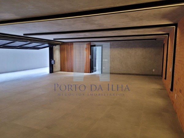 Casa à venda com 5 quartos, 519m² - Foto 11