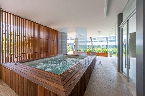 Apartamento à venda com 3 quartos, 146m² - Foto 24