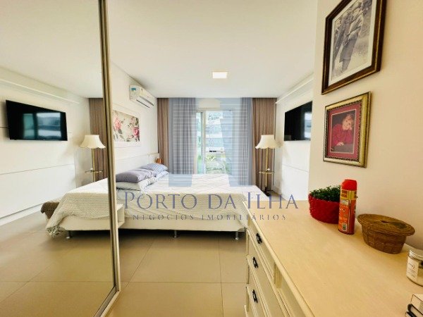 Apartamento à venda com 3 quartos, 146m² - Foto 16