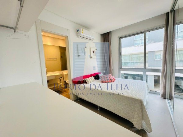 Apartamento à venda com 3 quartos, 146m² - Foto 19