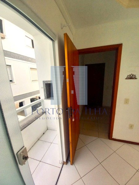 Apartamento à venda com 2 quartos, 100m² - Foto 8