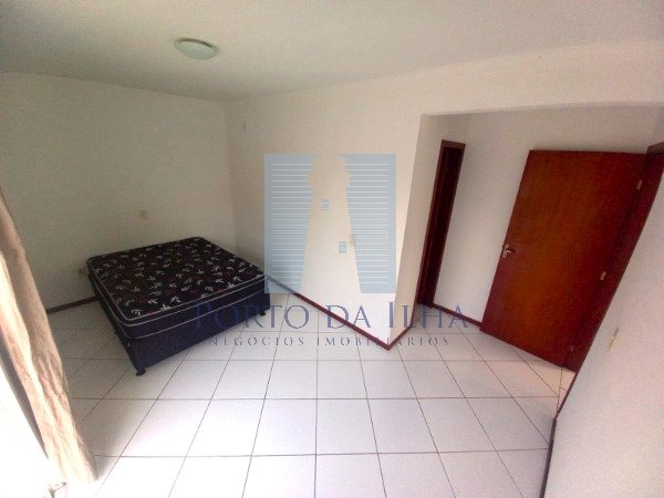 Apartamento à venda com 2 quartos, 100m² - Foto 9