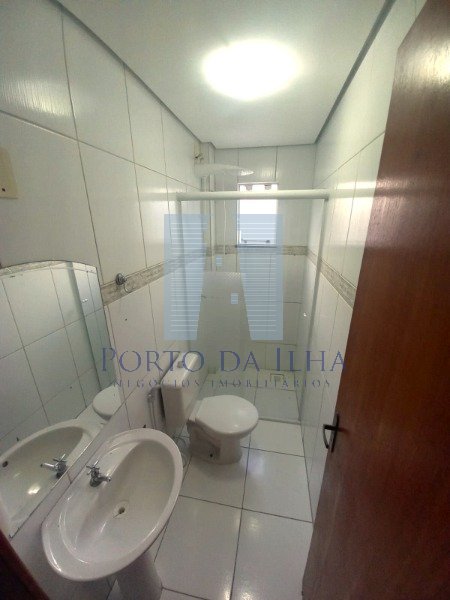 Apartamento à venda com 2 quartos, 100m² - Foto 11