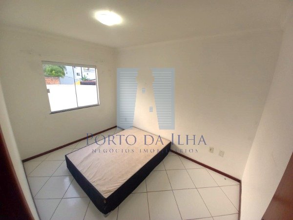 Apartamento à venda com 2 quartos, 100m² - Foto 12