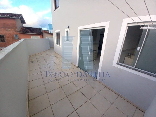 Apartamento à venda com 2 quartos, 100m² - Foto 1