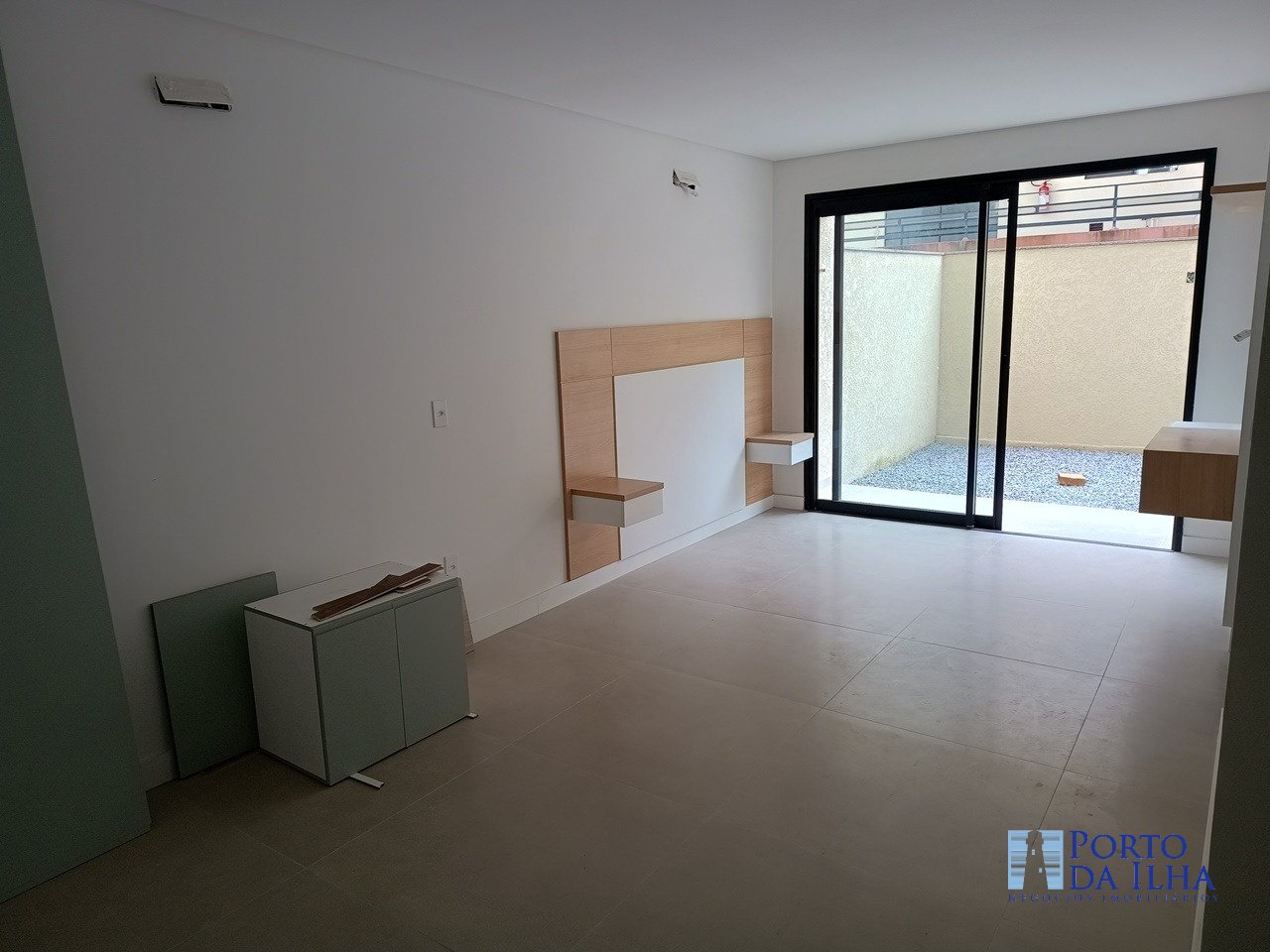 Apartamento à venda com 1 quarto, 64m² - Foto 2