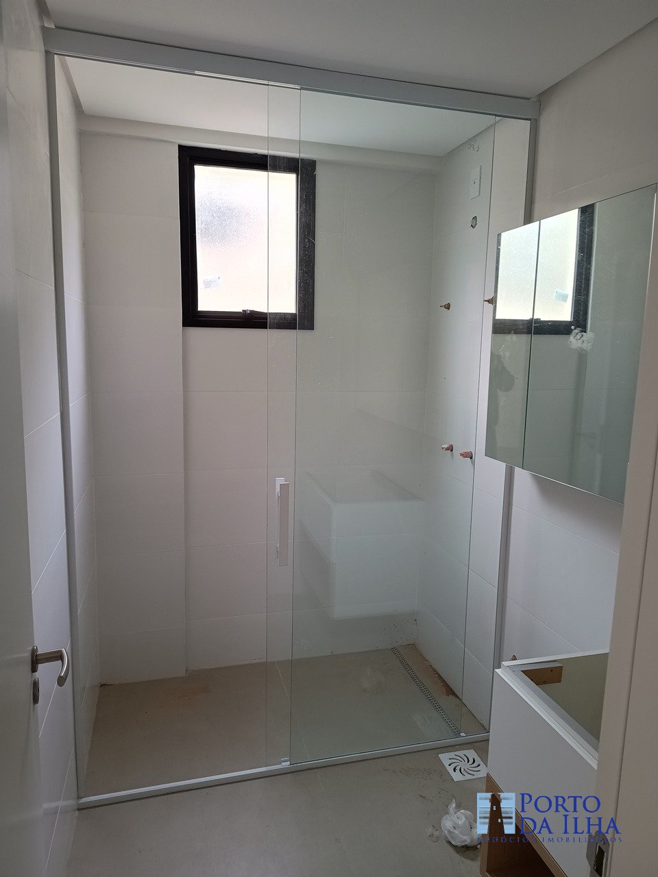 Apartamento à venda com 1 quarto, 64m² - Foto 11