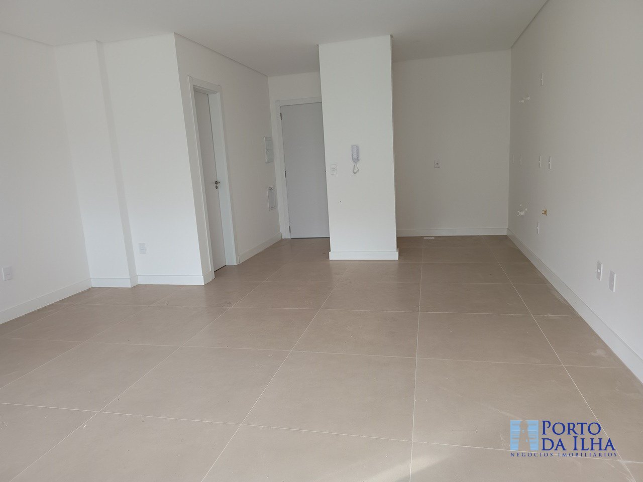 Apartamento à venda com 1 quarto, 55m² - Foto 5