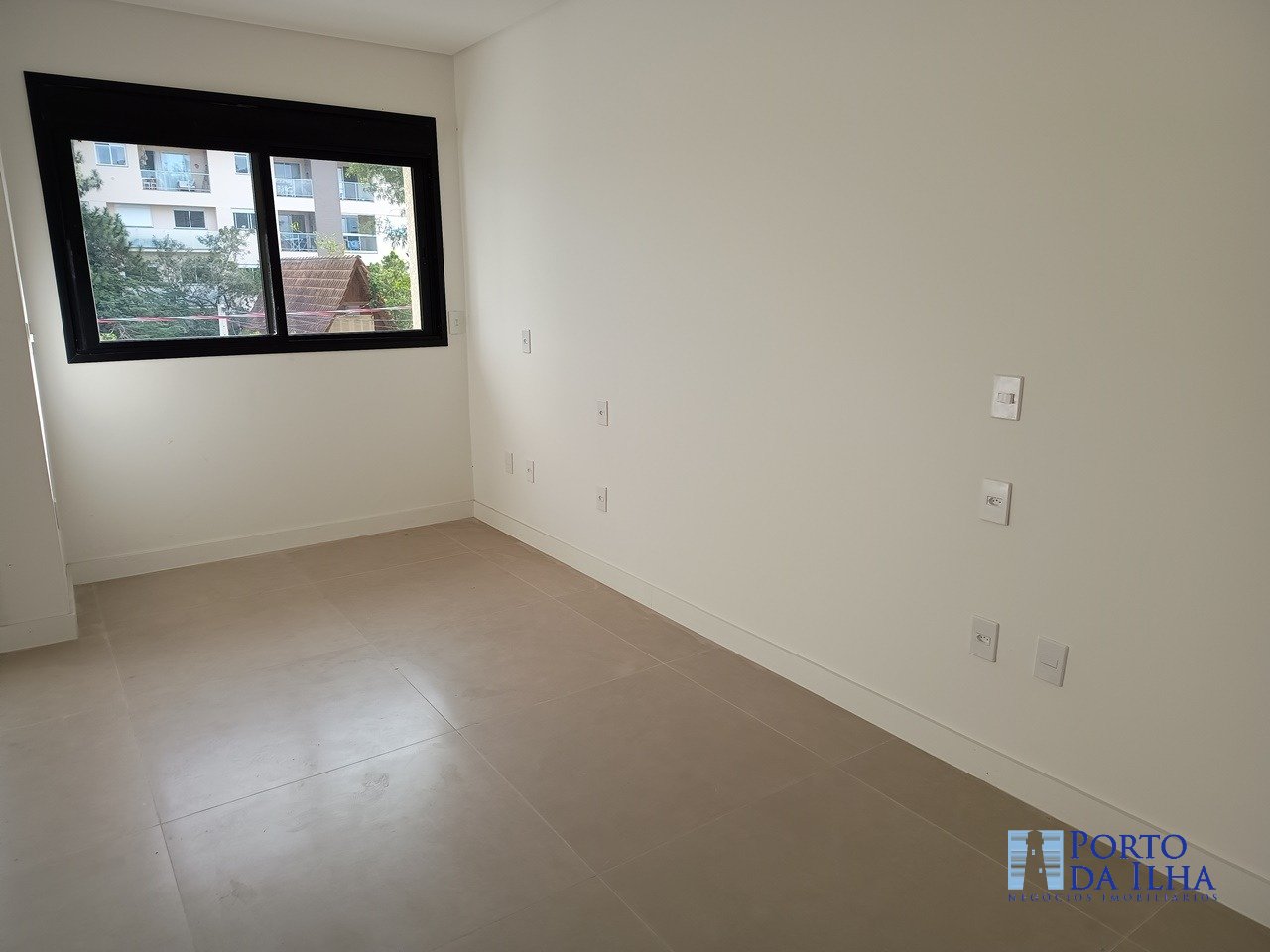 Apartamento à venda com 1 quarto, 55m² - Foto 8