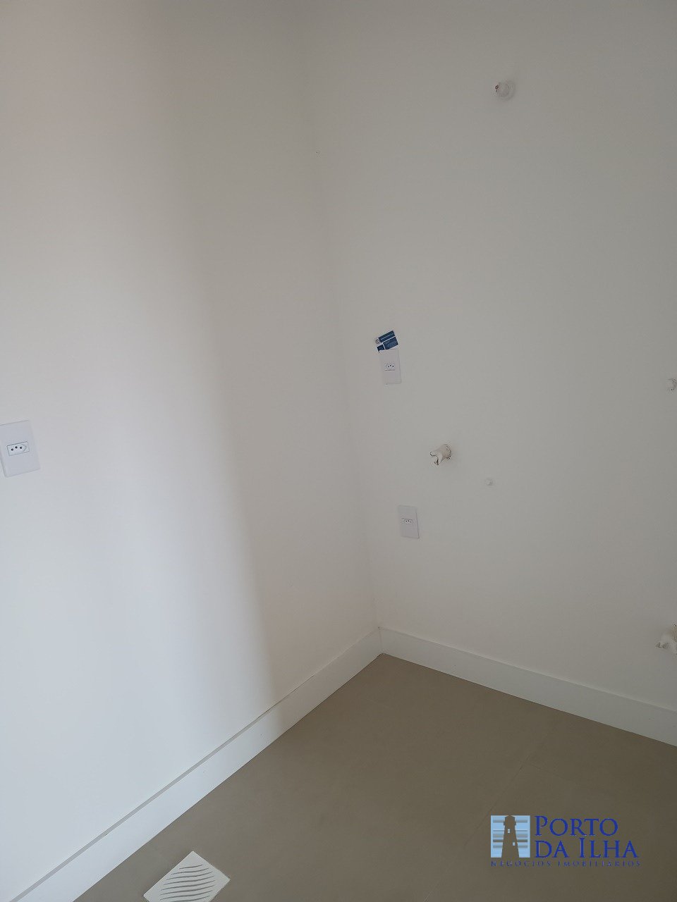 Apartamento à venda com 1 quarto, 53m² - Foto 12