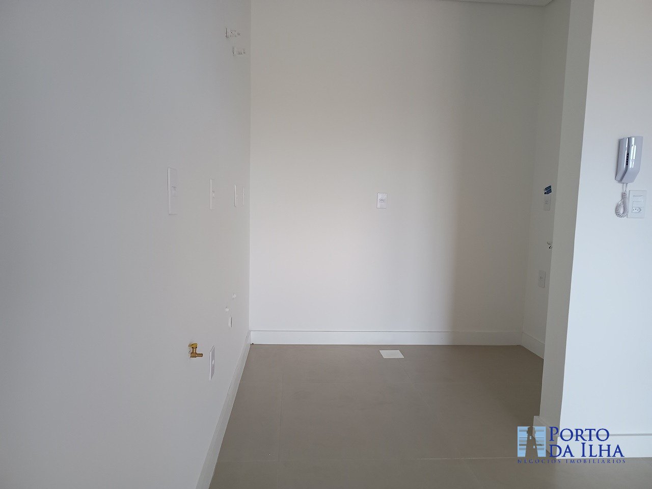 Apartamento à venda com 1 quarto, 53m² - Foto 15