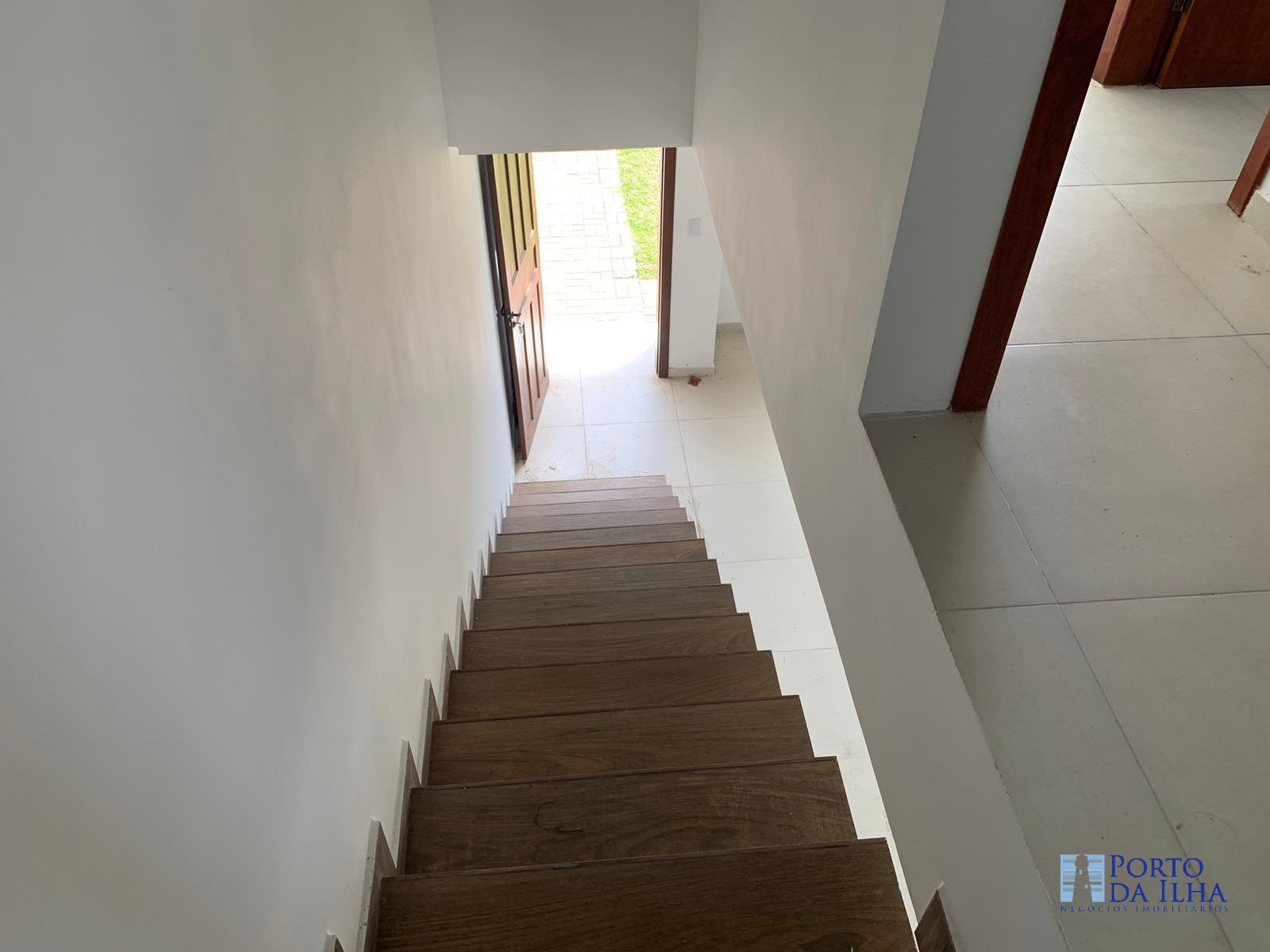 Casa à venda com 2 quartos, 109m² - Foto 11