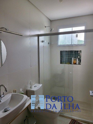 Casa de Condomínio à venda com 3 quartos, 200m² - Foto 18