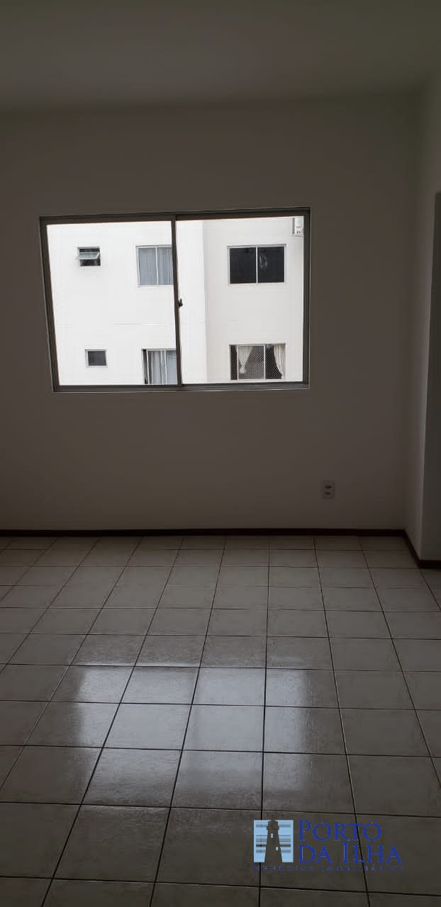 Apartamento à venda com 2 quartos, 47m² - Foto 2