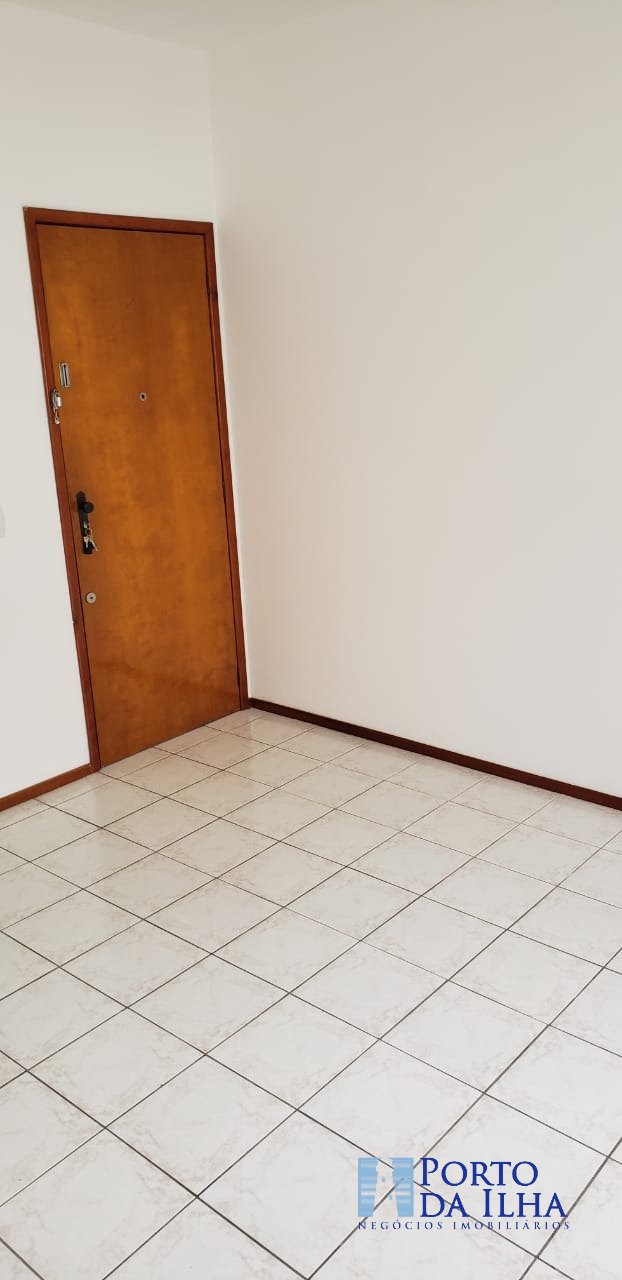 Apartamento à venda com 2 quartos, 47m² - Foto 4