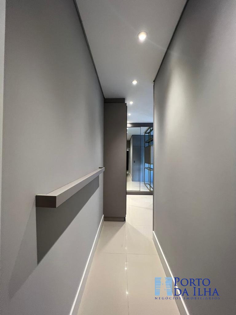 Cobertura à venda com 3 quartos, 215m² - Foto 30