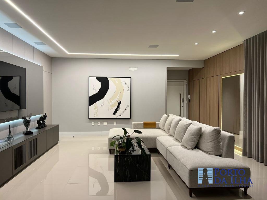 Cobertura à venda com 3 quartos, 215m² - Foto 1