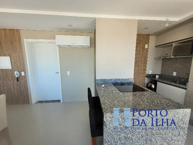 Apartamento à venda com 1 quarto, 30m² - Foto 2