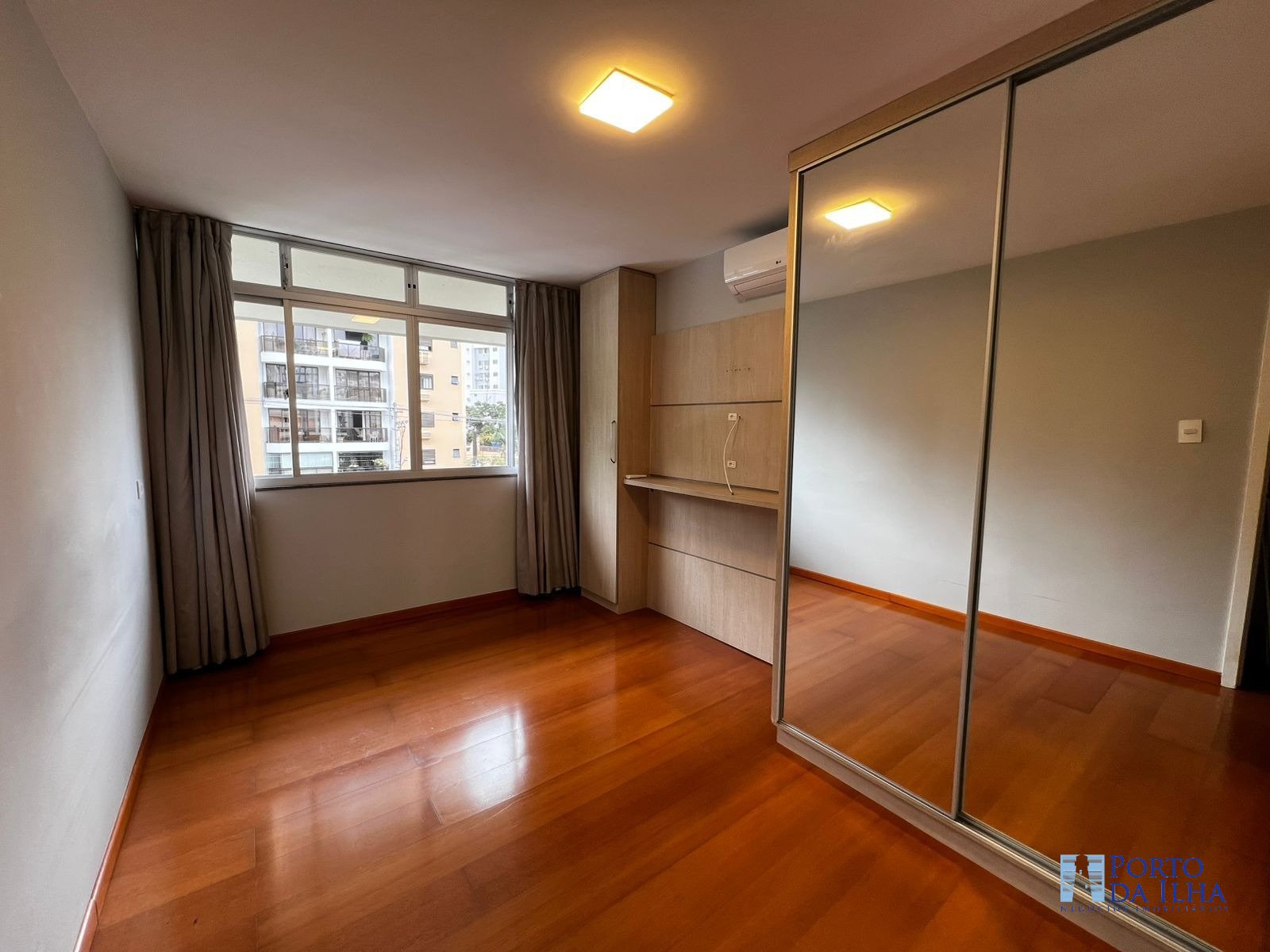 Apartamento para alugar com 2 quartos, 75m² - Foto 8