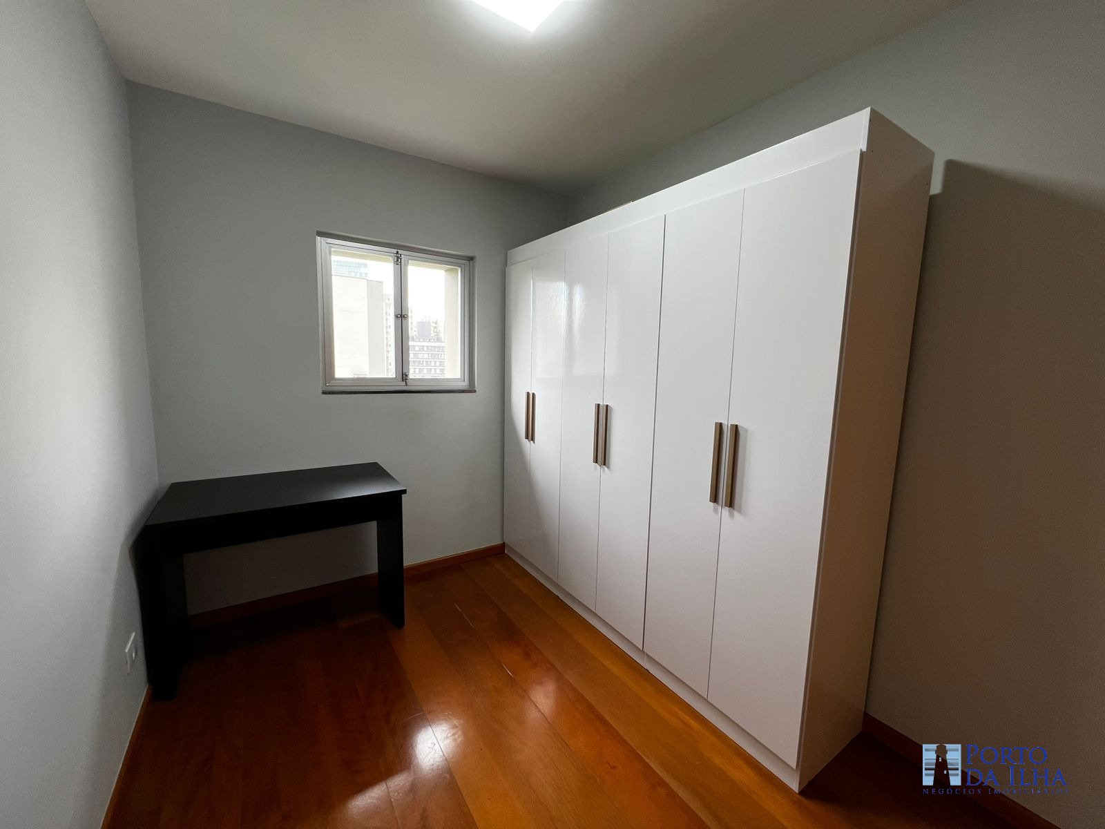 Apartamento para alugar com 2 quartos, 75m² - Foto 9