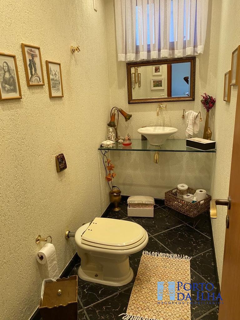 Casa à venda com 3 quartos, 280 - Foto 17