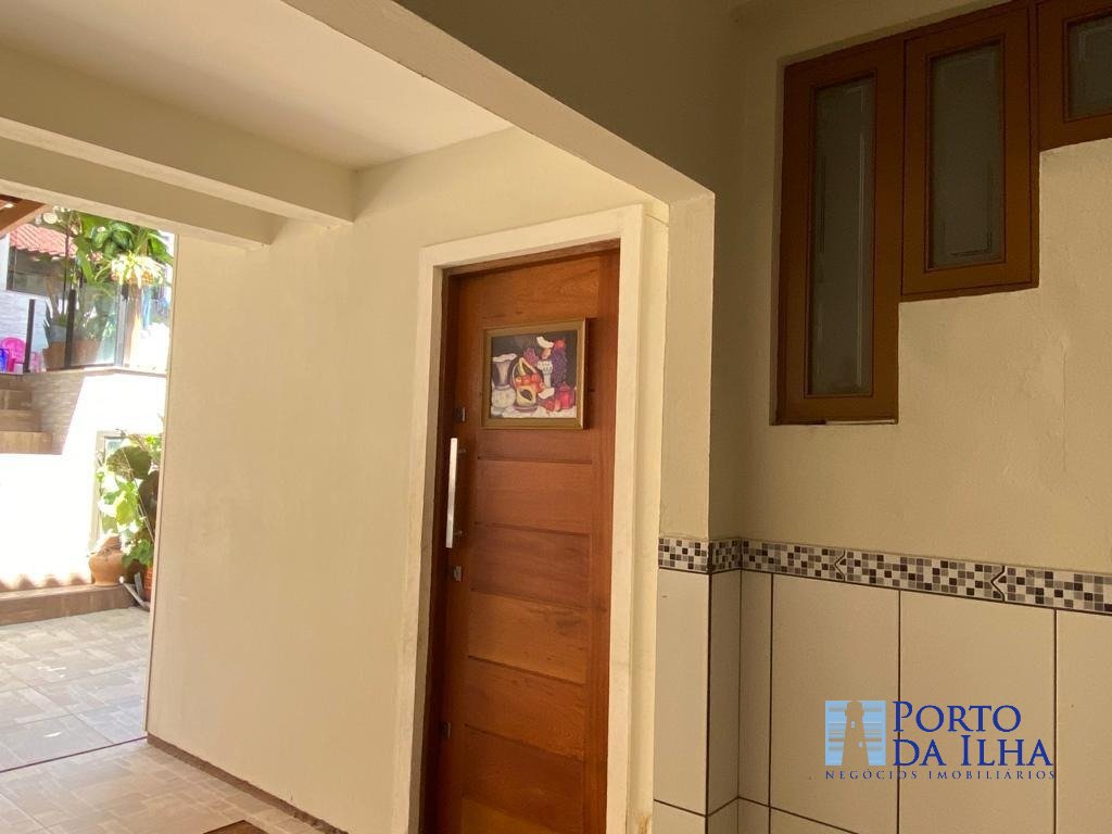 Casa à venda com 3 quartos, 280 - Foto 6