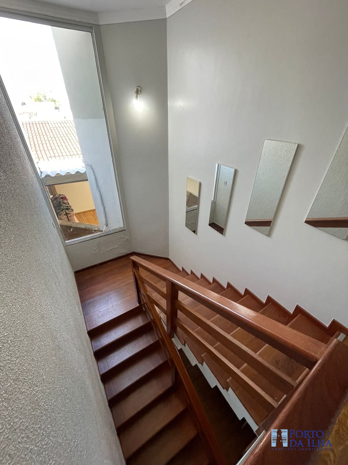 Casa à venda com 4 quartos, 378m² - Foto 21