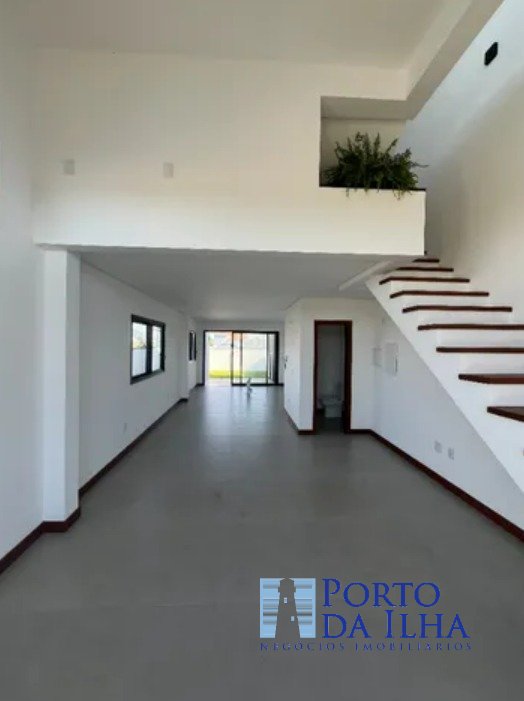 Casa à venda com 3 quartos, 163m² - Foto 5