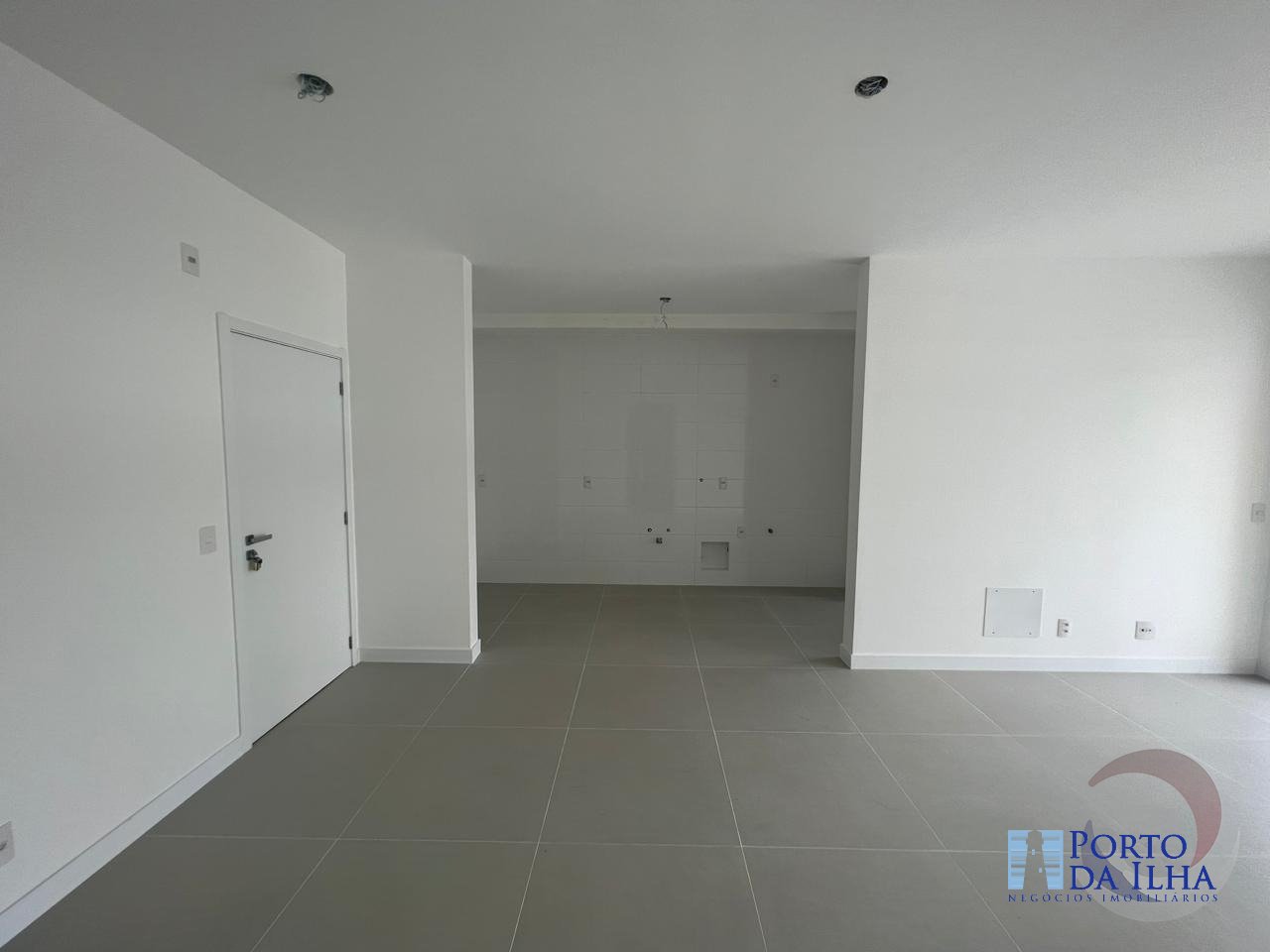 Apartamento à venda com 2 quartos, 100m² - Foto 6