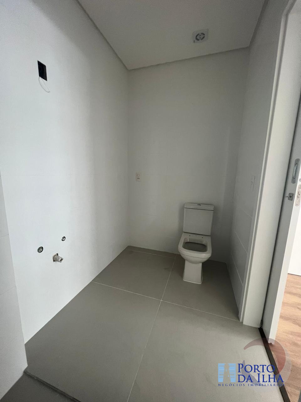 Apartamento à venda com 2 quartos, 100m² - Foto 11