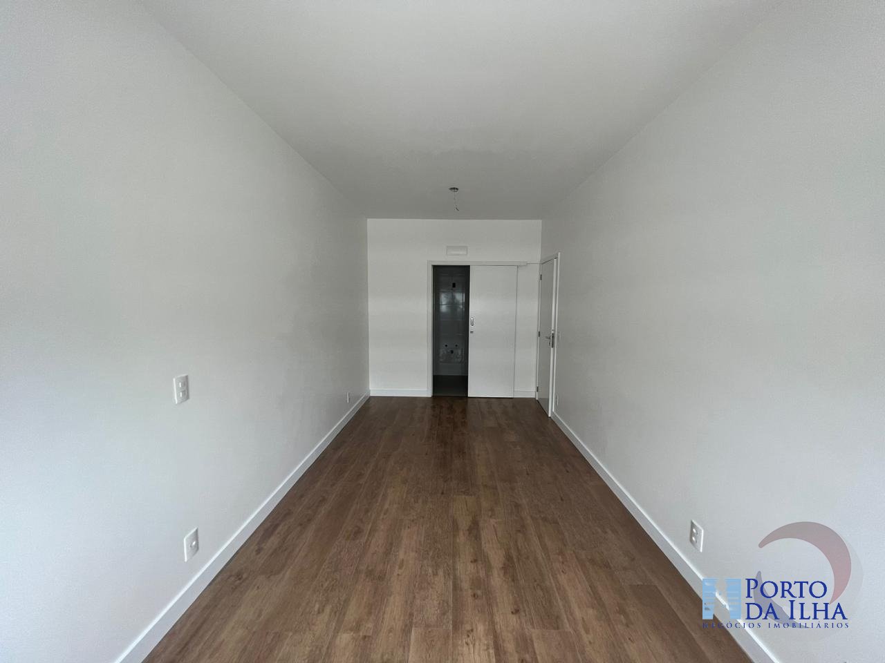 Apartamento à venda com 2 quartos, 100m² - Foto 12