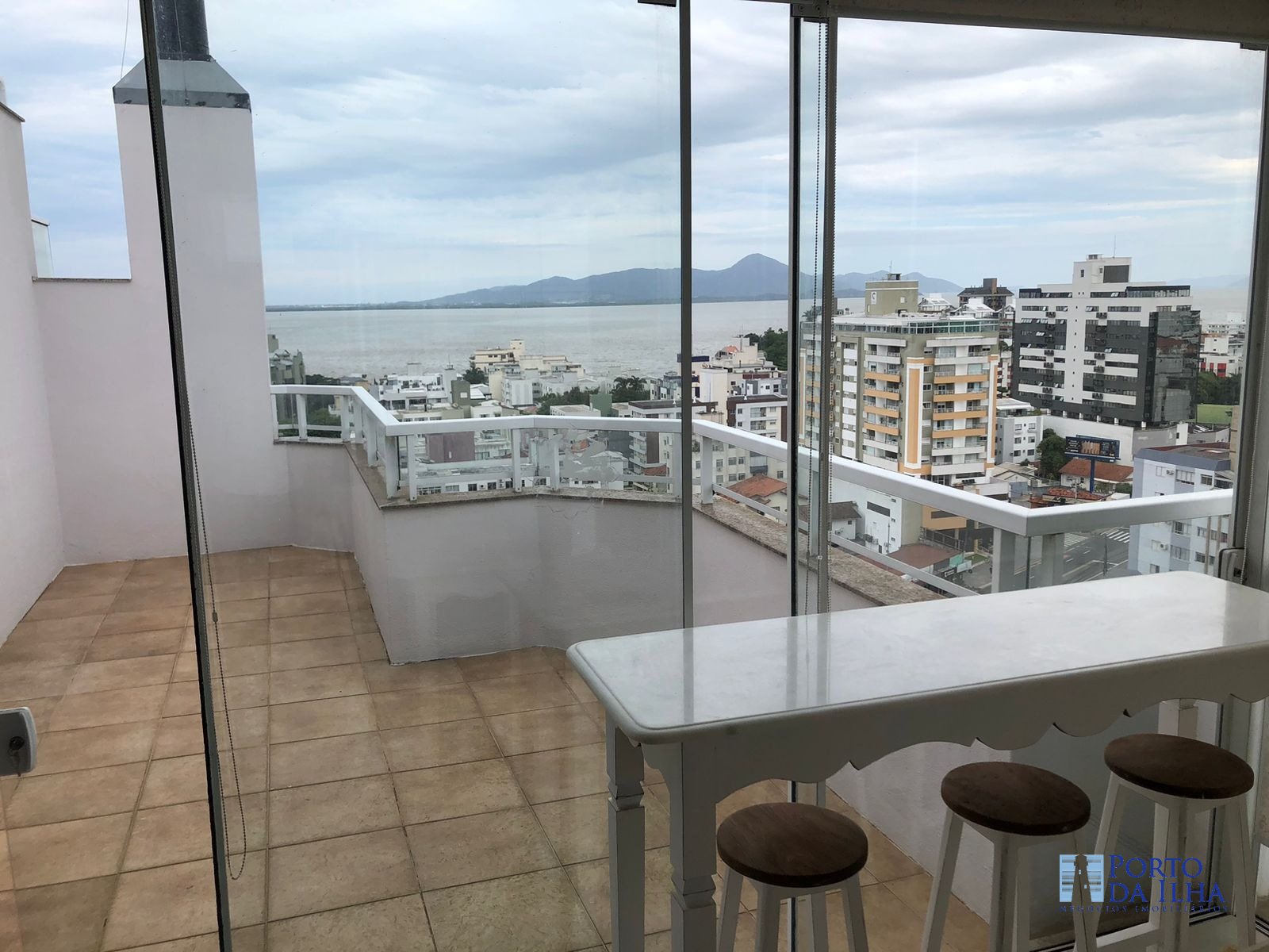 Cobertura à venda com 3 quartos, 243m² - Foto 13