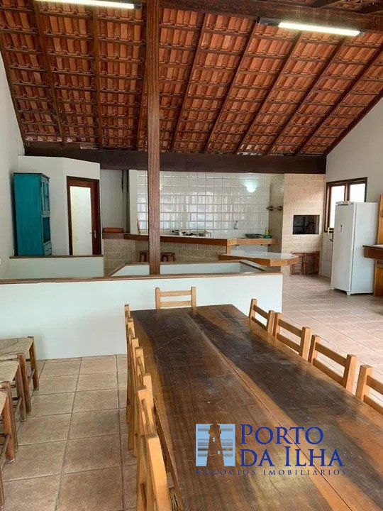 Casa à venda com 5 quartos, 450m² - Foto 3