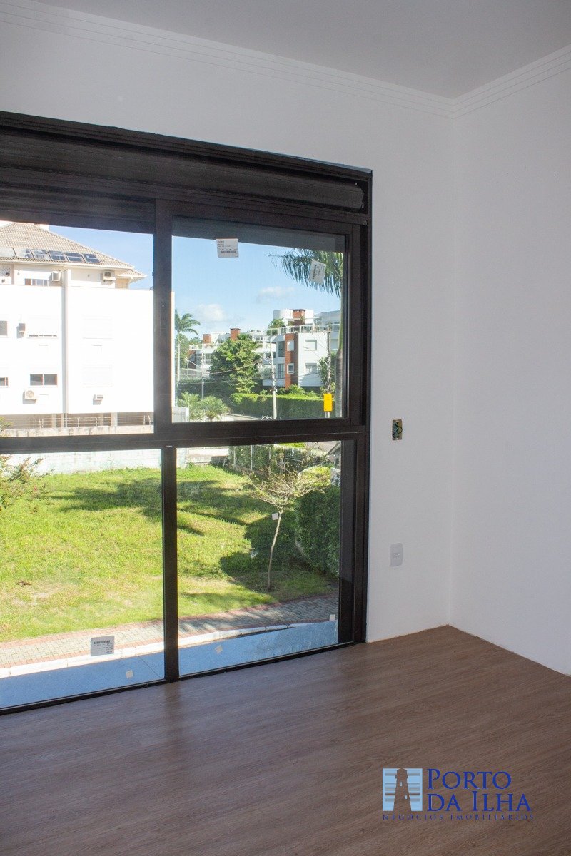 Casa de Condomínio à venda com 4 quartos, 288m² - Foto 18